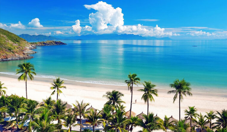 Thuê xe 7 chỗ đi Nha Trang